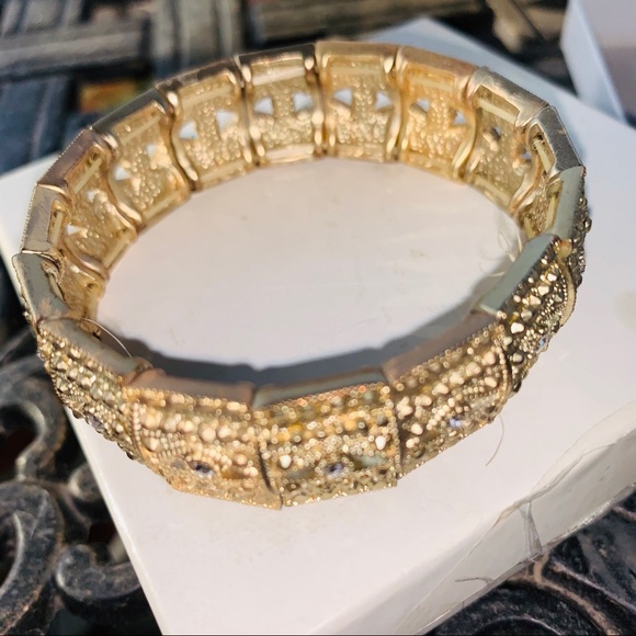 Very delicate cz stretch vintage bracelet. - Picture 5 of 5